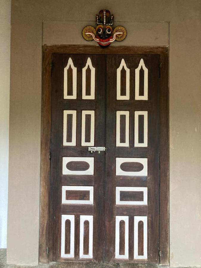 Handagedara & Pensión Mirissa