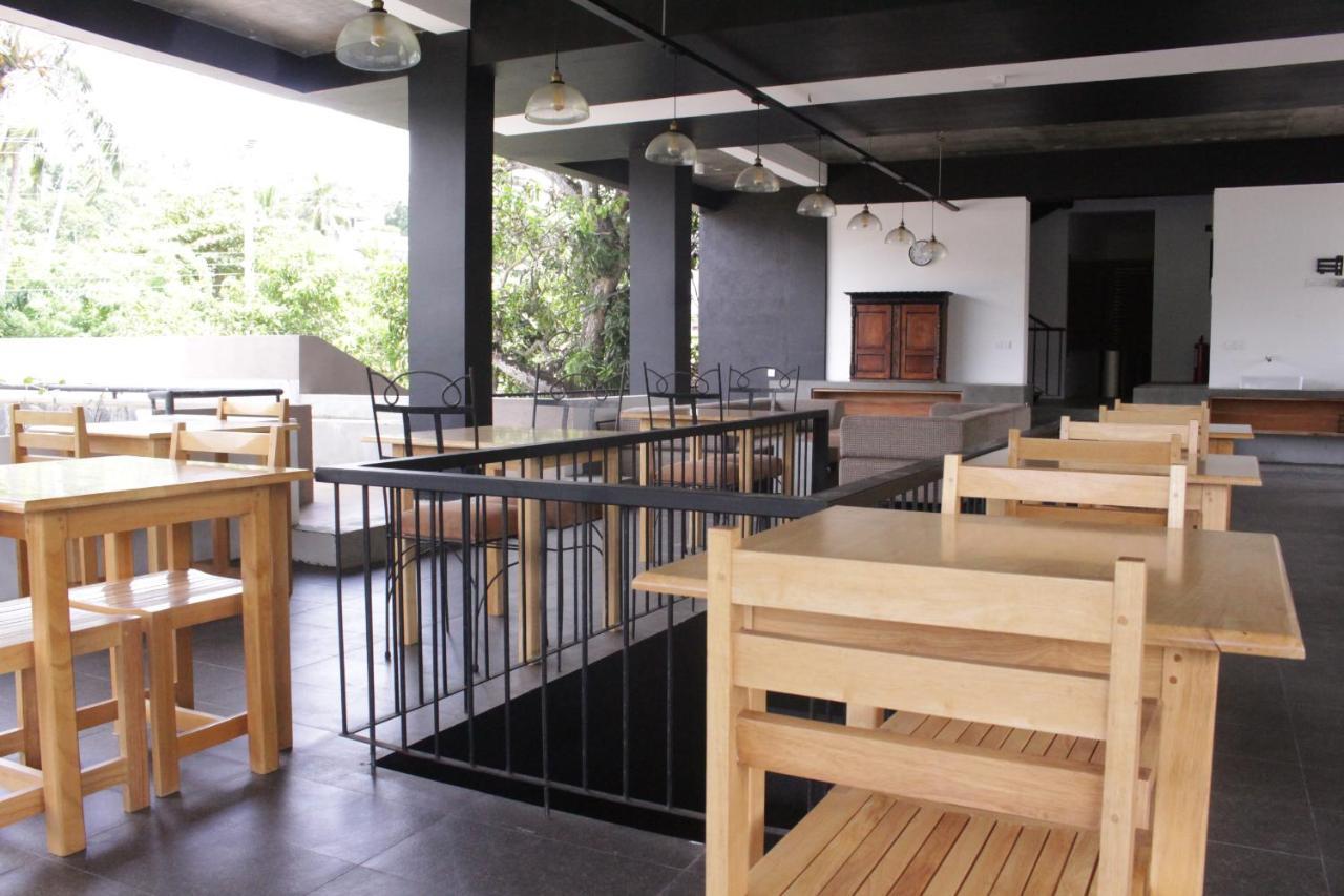 Gasthuis Handagedara & 4*
